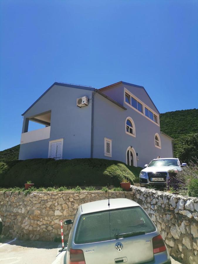 נזרין Sunny Blue Apartament מראה חיצוני תמונה