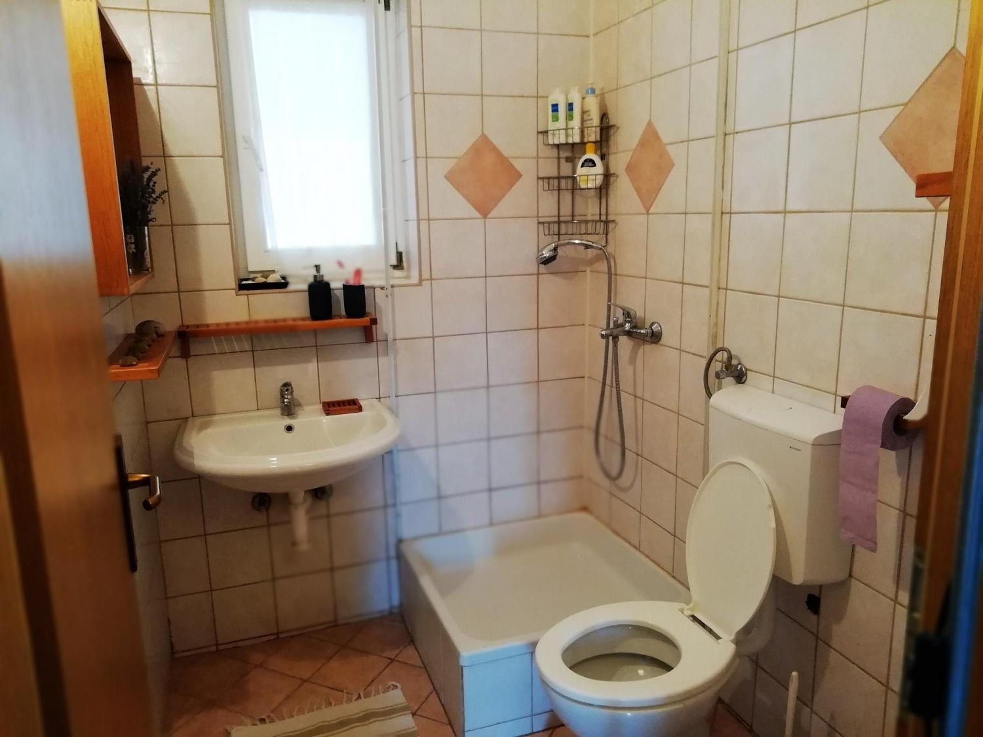 נזרין Sunny Blue Apartament מראה חיצוני תמונה